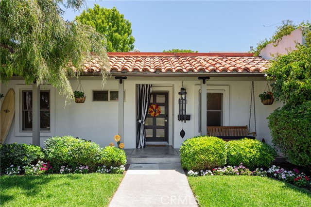 Detail Gallery Image 1 of 33 For 2012 Baja, Newport Beach,  CA 92660 - 3 Beds | 2 Baths