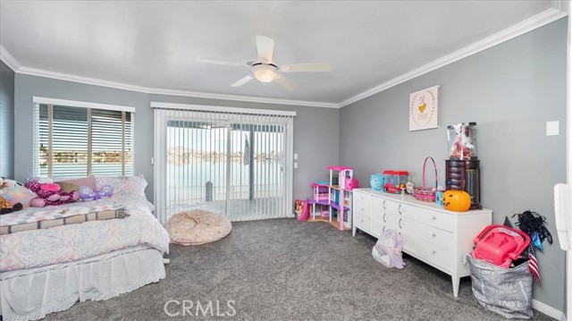 18099 Mariner Drive, Victorville CA: https://media.crmls.org/medias/29fe0cb6-a8de-4c2e-88a2-1437ce3cd6de.jpg