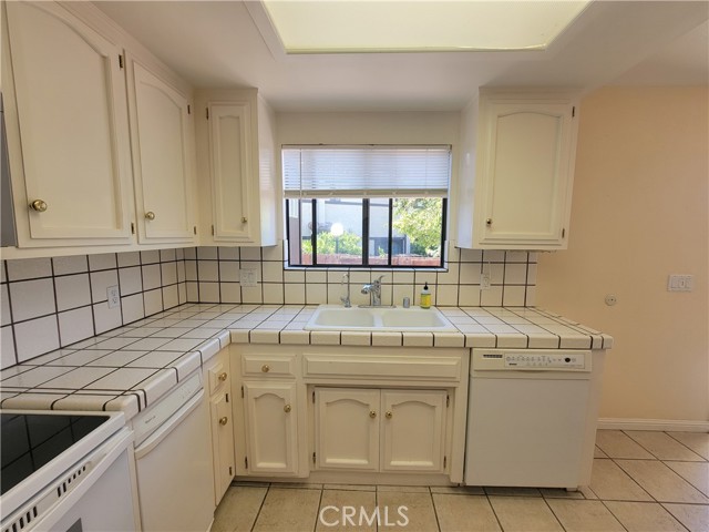 Detail Gallery Image 10 of 41 For 1107 Grieb Dr, Arroyo Grande,  CA 93420 - 2 Beds | 1/1 Baths