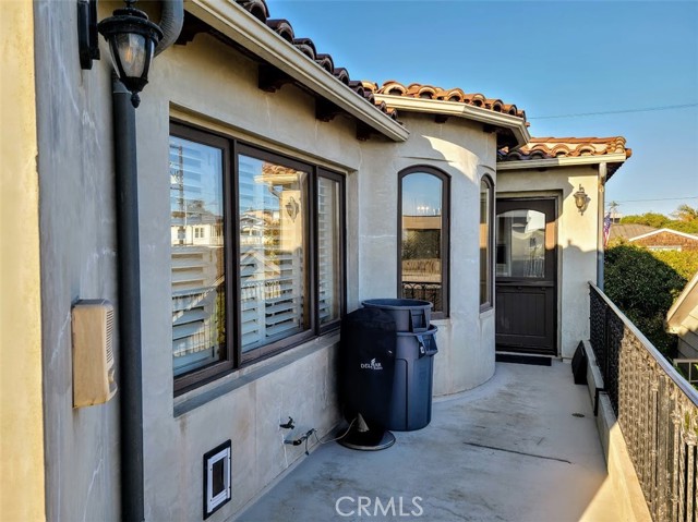 2904 Alma Avenue, Manhattan Beach, California 90266, 3 Bedrooms Bedrooms, ,2 BathroomsBathrooms,Residential,Sold,Alma Avenue,SB21204359