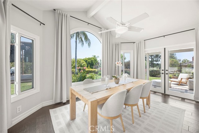 20640 Via Breve, Yorba Linda CA: https://media.crmls.org/medias/29ff44f4-2f2d-434b-84fa-fec39db9341d.jpg