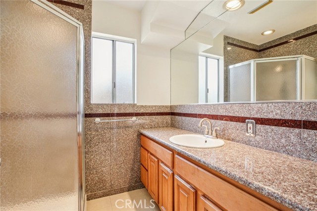 Detail Gallery Image 17 of 28 For 5033 Premiere Ave, Lakewood,  CA 90712 - 3 Beds | 2 Baths