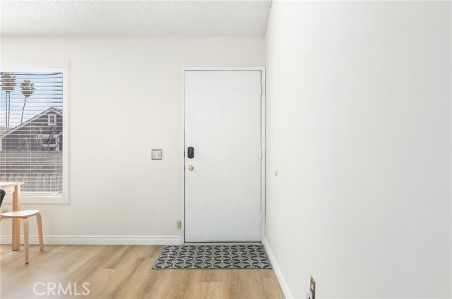 Detail Gallery Image 2 of 21 For 824 N Pasadena Ave #30,  Azusa,  CA 91702 - 2 Beds | 1 Baths