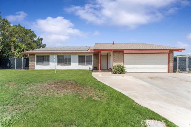 Detail Gallery Image 1 of 1 For 8471 Bellmore St, Jurupa Valley,  CA 92509 - 5 Beds | 2 Baths