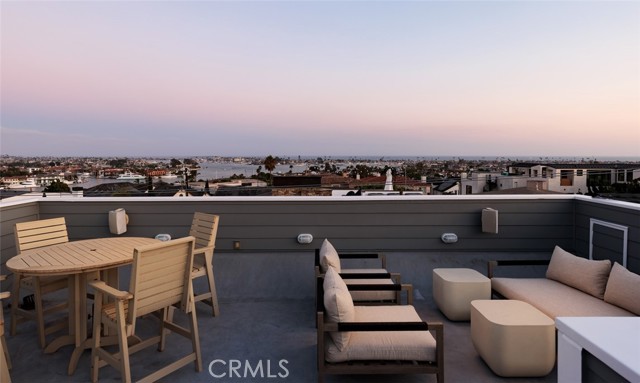 Detail Gallery Image 67 of 69 For 125 Kings Pl, Newport Beach,  CA 92663 - 5 Beds | 6/1 Baths