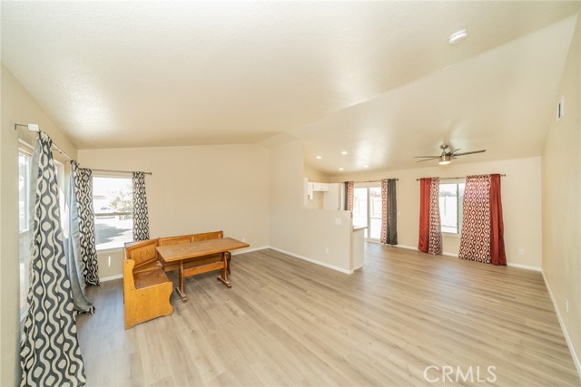 Detail Gallery Image 5 of 32 For 14691 Dana St, Adelanto,  CA 92301 - 2 Beds | 1 Baths