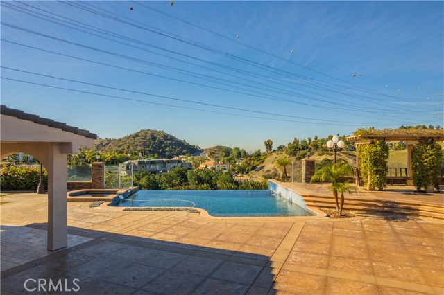 3499 Viewfield Avenue, Hacienda Heights CA: https://media.crmls.org/medias/2a00c246-77e9-4009-951e-1d9898f9204d.jpg