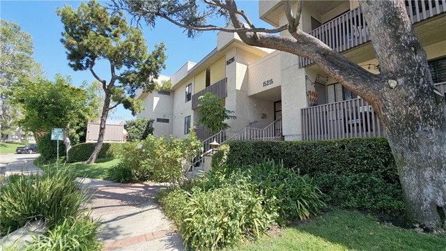 Detail Gallery Image 32 of 38 For 15215 Magnolia Bld, Sherman Oaks,  CA 91403 - 2 Beds | 2 Baths