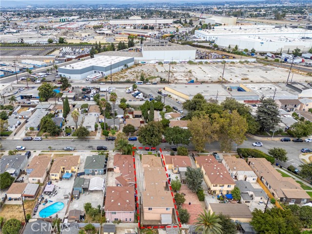 5166 McCallum Avenue, South Gate CA: https://media.crmls.org/medias/2a01a3f1-7791-425e-b4d1-8b3a17225e08.jpg