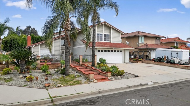 Detail Gallery Image 2 of 45 For 25796 Sweetleaf, Moreno Valley,  CA 92553 - 4 Beds | 2/1 Baths
