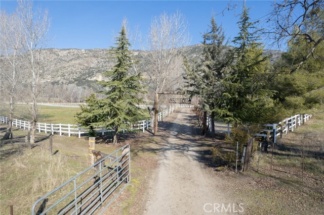 Image 5 of 64 For 36039 Cranmore Ln.