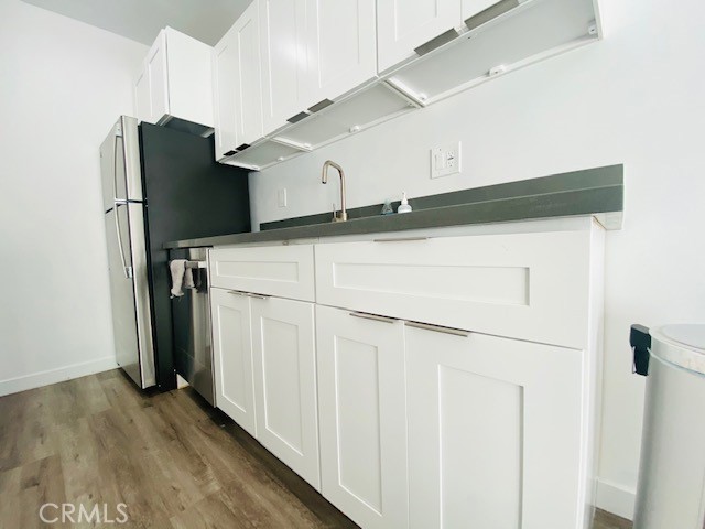 Detail Gallery Image 6 of 16 For 11422 Iowa Ave #12,  Los Angeles,  CA 90025 - 1 Beds | 1 Baths