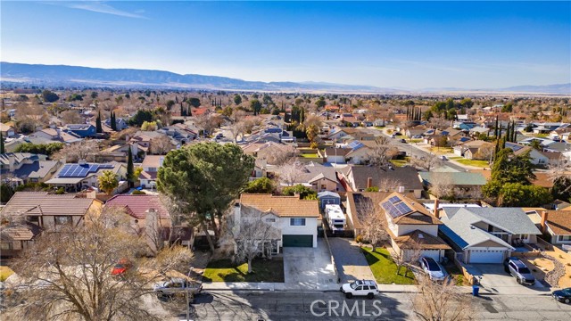 Detail Gallery Image 2 of 27 For 43007 Pearlwood Dr, Lancaster,  CA 93536 - 4 Beds | 4 Baths
