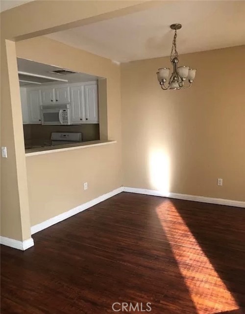 Detail Gallery Image 2 of 9 For 1025 N Tippecanoe #221,  San Bernardino,  CA 92410 - 1 Beds | 1 Baths