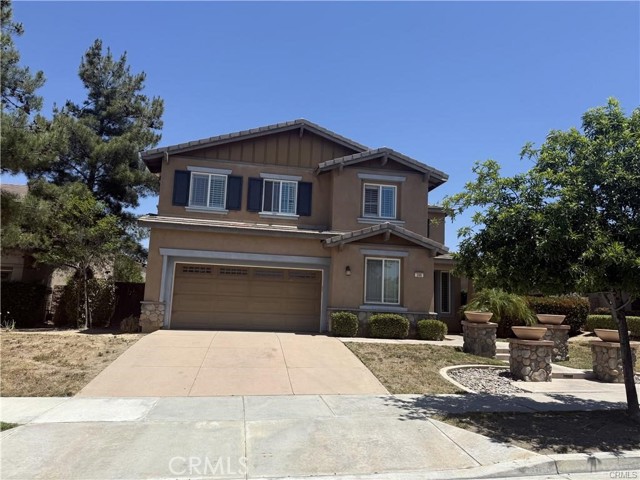 Detail Gallery Image 2 of 17 For 396 Suncup Cir, Hemet,  CA 92543 - 5 Beds | 3 Baths