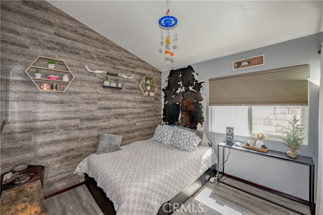 Detail Gallery Image 18 of 47 For 20419 Kesley St, Canyon Country,  CA 91351 - 6 Beds | 3 Baths