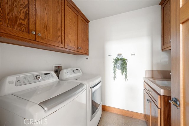 740 Avocet Way, Arroyo Grande CA: https://media.crmls.org/medias/2a05ad5d-4115-4111-9838-f6e3673a7fba.jpg