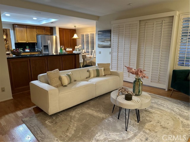 12728 Charlwood Street, Cerritos CA: https://media.crmls.org/medias/2a060230-282e-4962-b66d-ed52414b5557.jpg