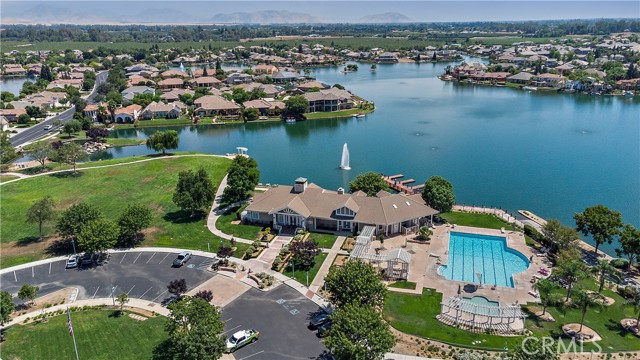 Detail Gallery Image 1 of 1 For 10442 E Greenbury Way, Clovis,  CA 93619 - 4 Beds | 2/1 Baths