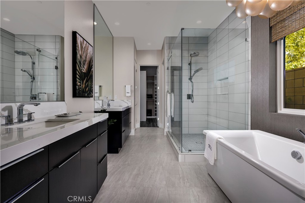 MLS #OC25278251 image #7