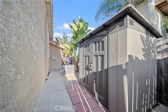 1469 Dara Street, Camarillo CA: https://media.crmls.org/medias/2a071fc4-824b-4ec1-b957-61db56ee8408.jpg
