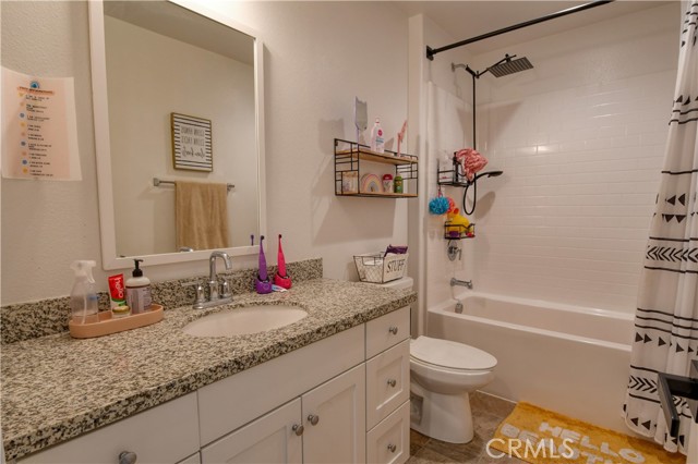 14144 Versilla Drive, Beaumont CA: https://media.crmls.org/medias/2a09b667-47f1-4a6b-ab5e-881f73872fe8.jpg