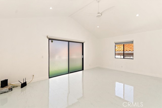 Detail Gallery Image 18 of 52 For 510 N Francisca Ave #C,  Redondo Beach,  CA 90277 - 3 Beds | 2/1 Baths