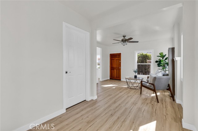 17105 Woodruff Avenue, Bellflower CA: https://media.crmls.org/medias/2a0acfee-370b-491d-abcc-794d5da7c379.jpg
