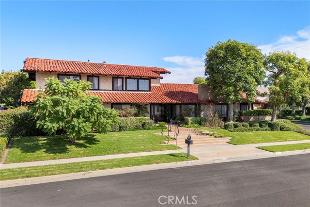 Detail Gallery Image 3 of 52 For 18021 Bryce Pl, North Tustin,  CA 92705 - 5 Beds | 4 Baths