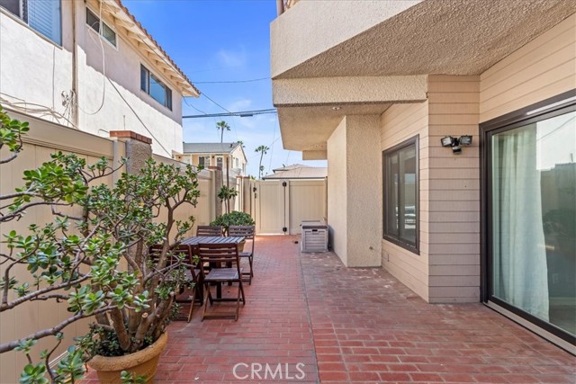 Detail Gallery Image 25 of 41 For 512 Esplanade #103,  Redondo Beach,  CA 90277 - 2 Beds | 2 Baths