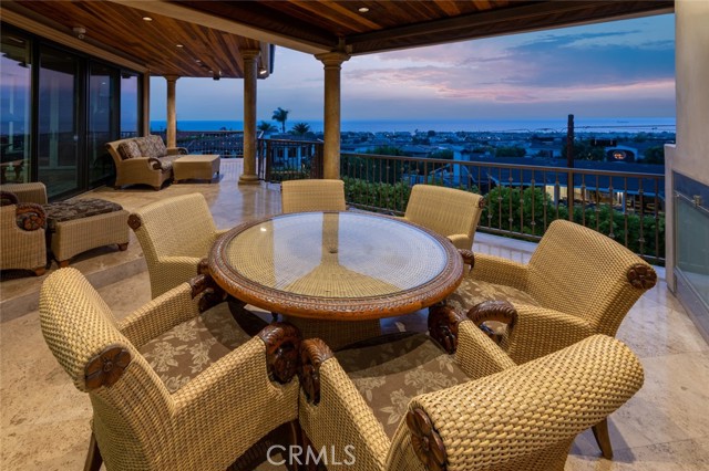 Large outdoor deck offers great space for entertaining