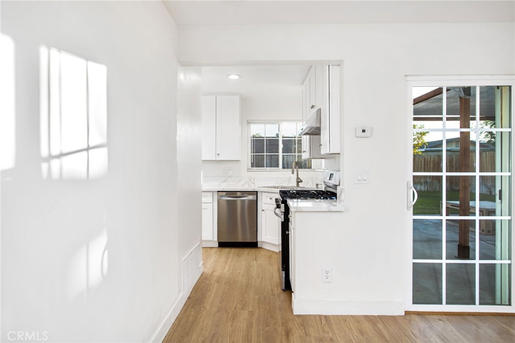 MLS #IV25270965 image #9