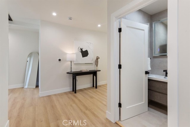 22452 Dolorosa Street, Woodland Hills CA: https://media.crmls.org/medias/2a0dbd17-2f5e-47e9-ab92-838dc6f51a68.jpg