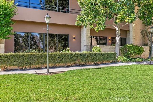 Detail Gallery Image 4 of 46 For 24055 Paseo Del Lago #152,  Laguna Woods,  CA 92637 - 2 Beds | 2 Baths