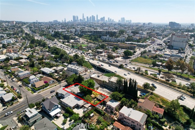 Detail Gallery Image 24 of 29 For 449 N Virgil, Los Angeles,  CA 90004 - 2 Beds | 2 Baths