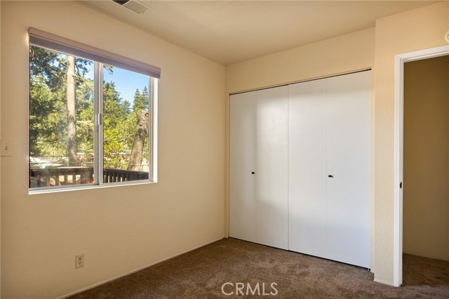 Detail Gallery Image 21 of 25 For 2560 Oak Dr, Running Springs,  CA 92382 - 3 Beds | 2 Baths