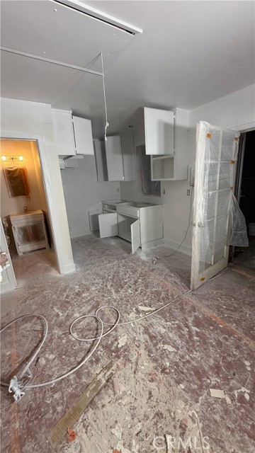 Detail Gallery Image 5 of 7 For 3049 Mulberry, Riverside,  CA 92501 - 0 Beds | 1 Baths