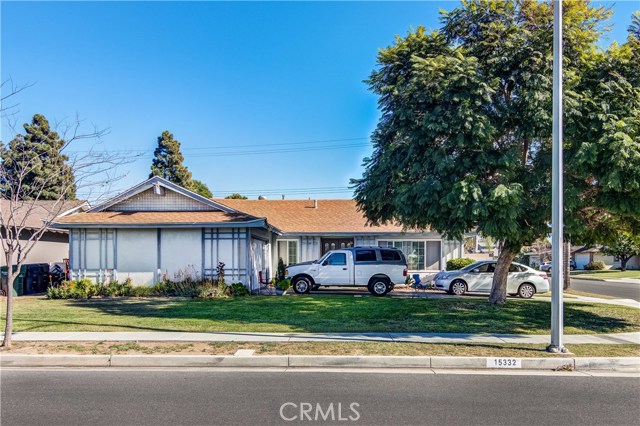 15332 Hanover Ln, Huntington Beach, CA 92647