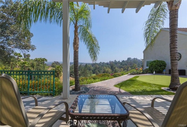 1802 Prince Albert Drive, Riverside CA: https://media.crmls.org/medias/2a0f643a-992a-45e1-8937-75865a5d3d6f.jpg
