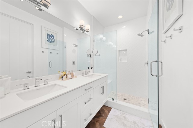 Detail Gallery Image 17 of 31 For 657 Wedge, Costa Mesa,  CA 92627 - 3 Beds | 2/2 Baths