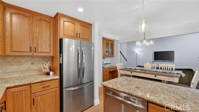 Detail Gallery Image 20 of 46 For 4304 Lincoln Plaza, Cypress,  CA 90630 - 2 Beds | 2/1 Baths