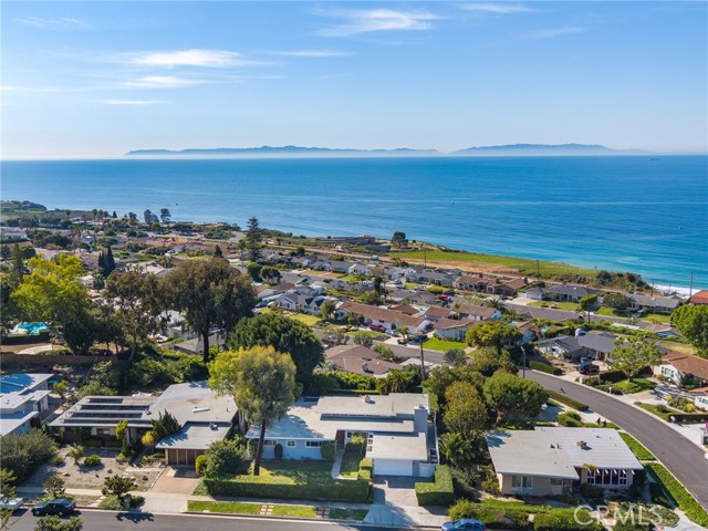 4332 Dauntless Drive, Rancho Palos Verdes, California 90275, 4 Bedrooms Bedrooms, ,3 BathroomsBathrooms,Residential,Sold,Dauntless,PV22048433