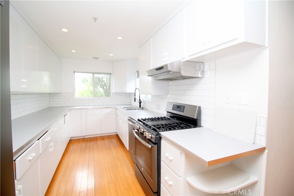 MLS #WS25218705 image #3