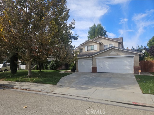 Detail Gallery Image 2 of 37 For 38737 Sunnyvale St, Palmdale,  CA 93551 - 3 Beds | 3 Baths