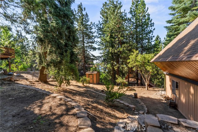 Detail Gallery Image 38 of 47 For 31115 Valley Oak Dr, Running Springs,  CA 92382 - 4 Beds | 2/1 Baths