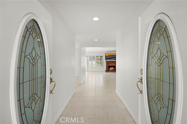 Detail Gallery Image 2 of 19 For 23866 via Calzada, Mission Viejo,  CA 92691 - 3 Beds | 2 Baths
