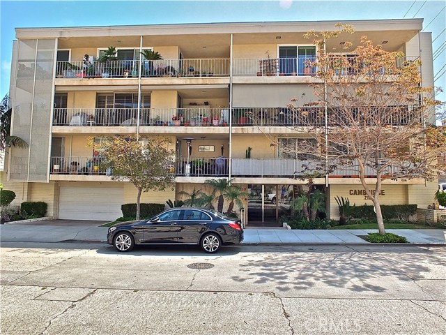 210 Grand Ave #102, Long Beach, CA 90803