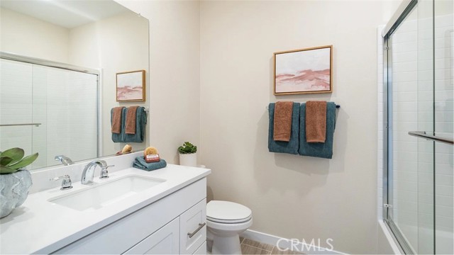2575 E Lincoln Paseo, Ontario CA: https://media.crmls.org/medias/2a167c06-ba5a-45b3-a2dc-d7a35742aeec.jpg