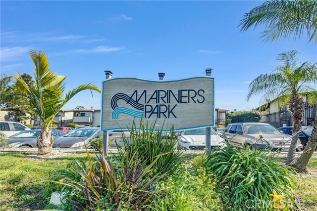 Detail Gallery Image 3 of 24 For 812 Coriander Dr #F,  Torrance,  CA 90502 - 1 Beds | 1 Baths