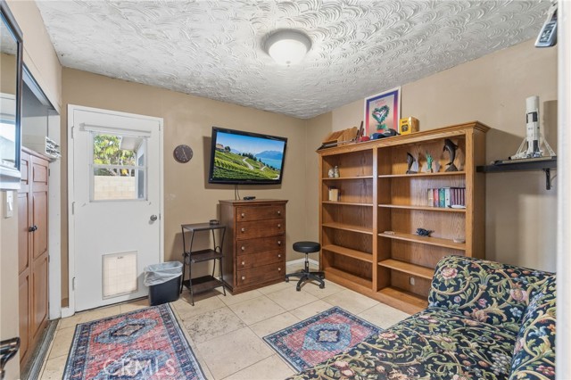 Detail Gallery Image 26 of 54 For 6021 Ivory Cir, Huntington Beach,  CA 92647 - 4 Beds | 2 Baths